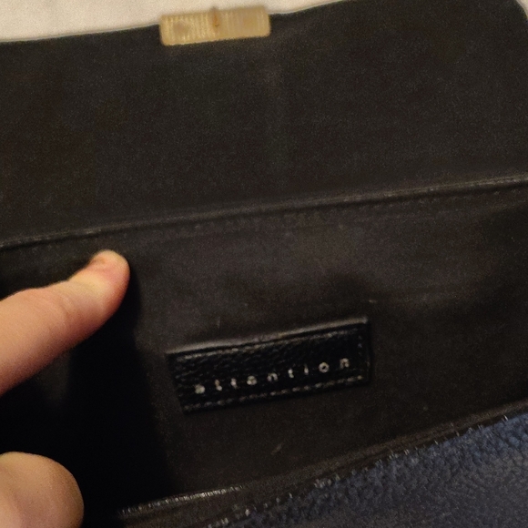 Attention Black Quilted Shoulder Bag with Gold Chain - Picture 3 of 4